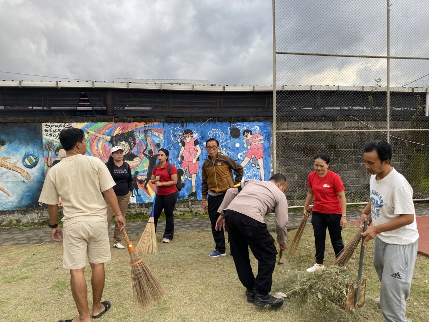 Kegiatan JUMPA BERLIAN (Jumat Pagi Bersih Lingkungan) di SORGA Desa