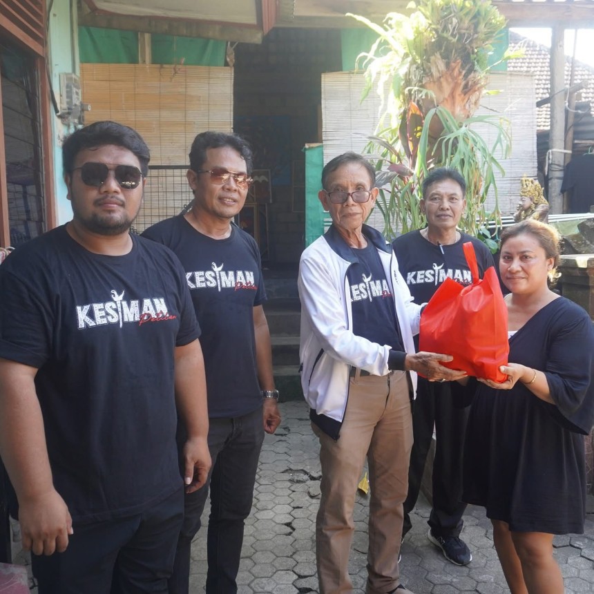 Bulan Bakti Gotong Royong Masyarakat Desa Kesiman Petilan (Hari Pertama)